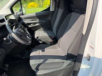 Opel - - combo - opel combo - afbeelding 12 van  17