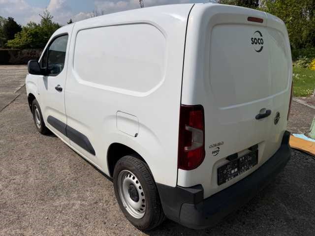 Opel - - combo - opel combo - afbeelding 13 van  17