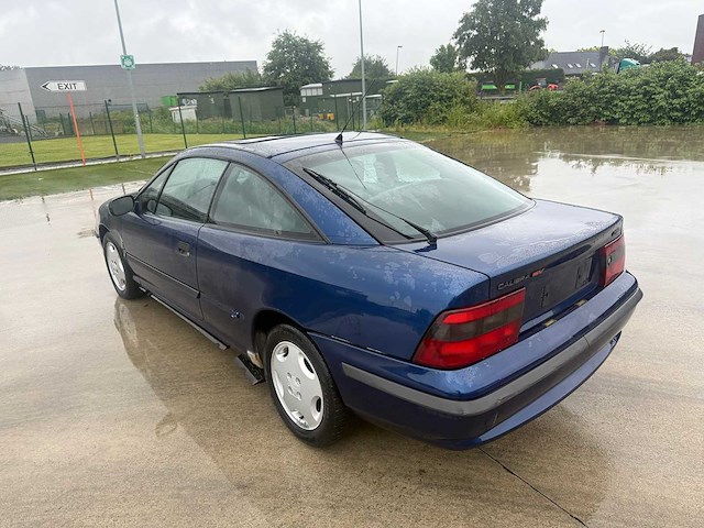 Opel - 1992 - calibra - oltimer - personenauto - afbeelding 4 van  26