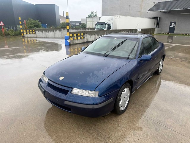 Opel - 1992 - calibra - oltimer - personenauto - afbeelding 20 van  26