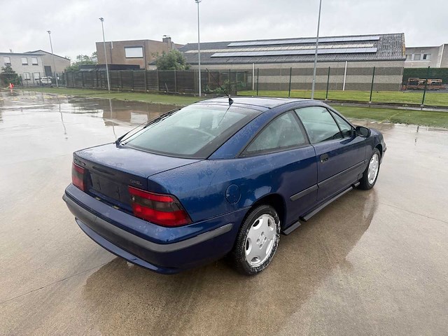 Opel - 1992 - calibra - oltimer - personenauto - afbeelding 25 van  26