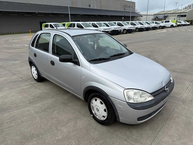 Opel - 2001 - corsa - automaat - personenauto - afbeelding 17 van  19
