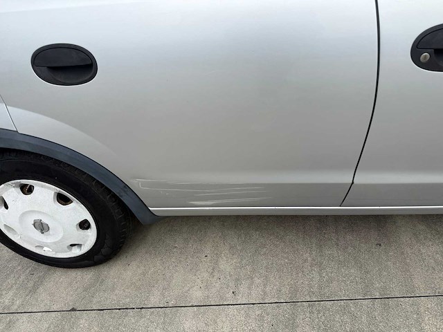 Opel - 2001 - corsa - automaat - personenauto - afbeelding 18 van  19