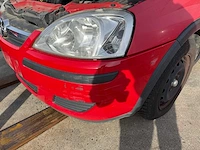 Opel - 2004 - combo - - personenauto - afbeelding 17 van  32