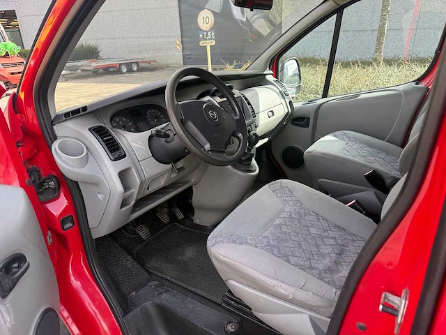 Opel - 2005 - vivaro - minibus - personenauto - afbeelding 7 van  22