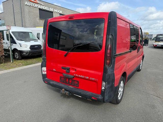 Opel - 2005 - vivaro - minibus - personenauto - afbeelding 1 van  15