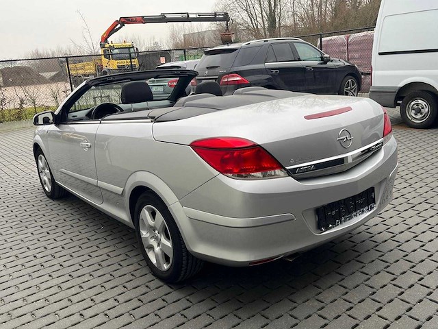 Opel - 2006 - astra cabrio - personenauto - afbeelding 10 van  12