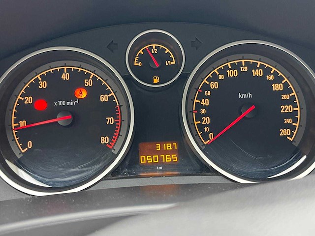 Opel - 2006 - astra cabrio - personenauto - afbeelding 11 van  12