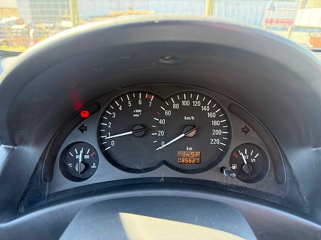 Opel - 2006 - corsa - personenauto - afbeelding 17 van  24