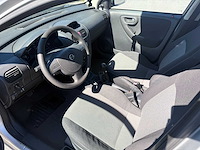 Opel - 2006 - corsa - personenauto - afbeelding 13 van  23