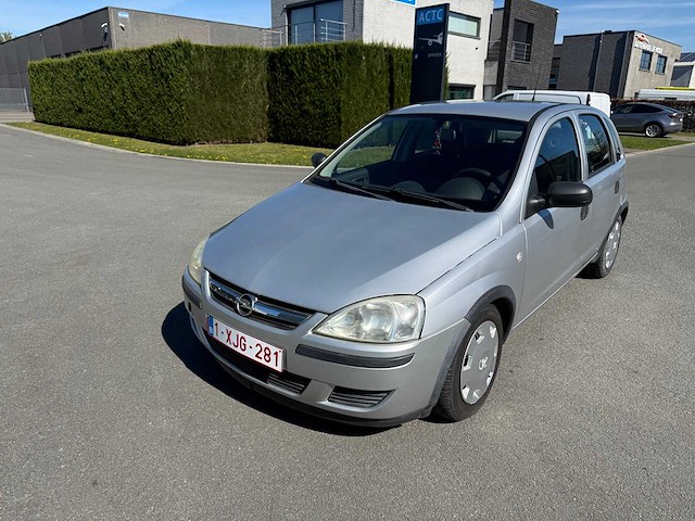 Opel - 2006 - corsa - personenauto - afbeelding 18 van  23