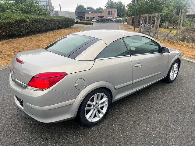 Opel - 2007 - astra - cabrio - personenauto - afbeelding 12 van  26
