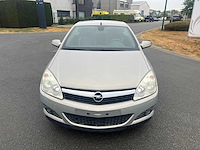 Opel - 2007 - astra - cabrio - personenauto - afbeelding 12 van  24