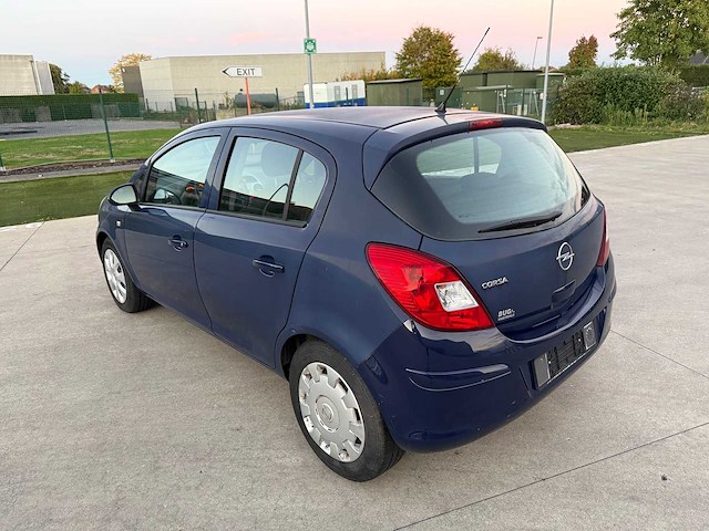 Opel - 2009 - corsa - personenauto - afbeelding 4 van  23