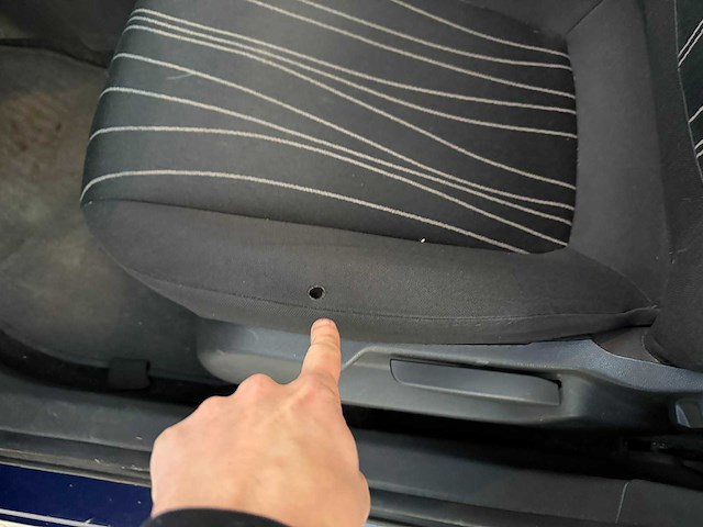 Opel - 2009 - corsa - personenauto - afbeelding 10 van  23