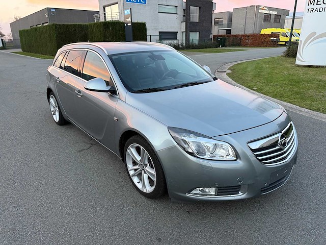 Opel - 2010 - insignia - break - personenauto - afbeelding 28 van  30