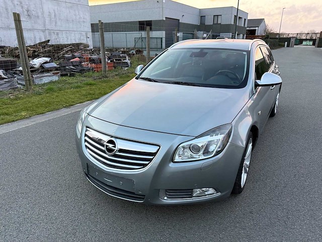 Opel - 2010 - insignia - break - personenauto - afbeelding 26 van  30