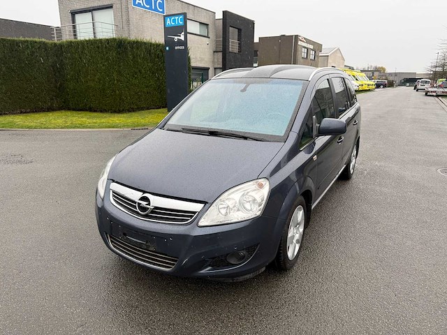 Opel - 2010 - zafira - cosmo monocab - personenauto - afbeelding 34 van  41