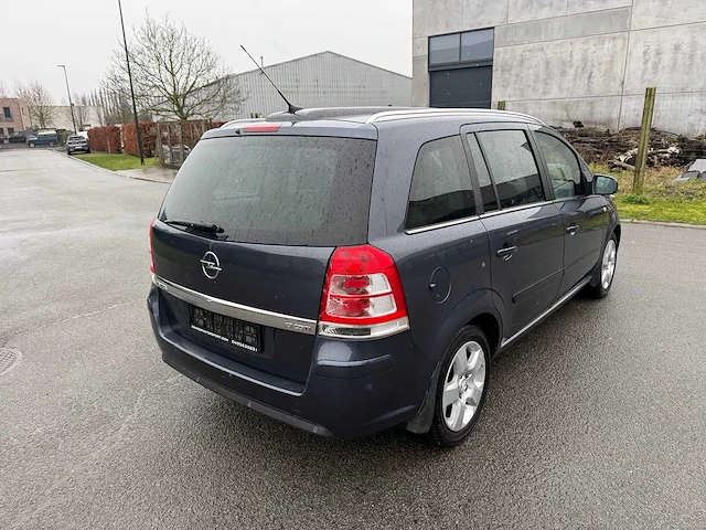 Opel - 2010 - zafira - cosmo monocab - personenauto - afbeelding 19 van  41