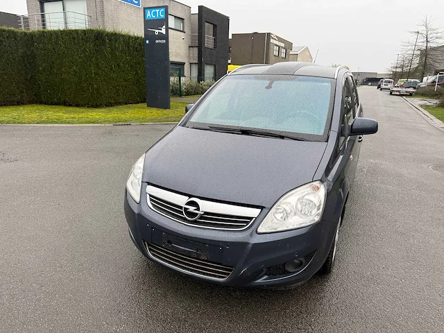 Opel - 2010 - zafira - cosmo monocab - personenauto - afbeelding 39 van  41