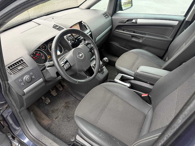 Opel - 2010 - zafira - cosmo monocab - personenauto - afbeelding 8 van  21