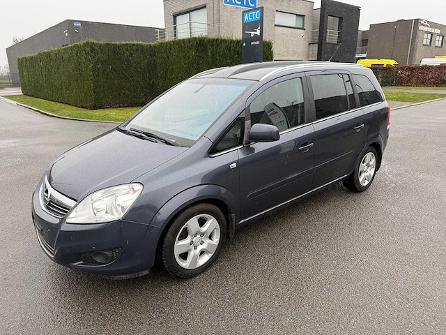 Opel - 2010 - zafira - cosmo monocab - personenauto - afbeelding 1 van  33