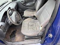 Opel - 2011 - combo - personenauto - afbeelding 1 van  11