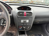 Opel - 2011 - combo - personenauto - afbeelding 4 van  11