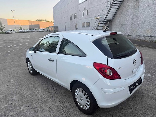 Opel - 2012 - corsa - personen - personenauto - afbeelding 5 van  26