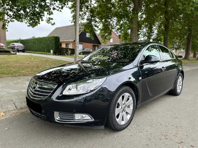 Opel - 2012 - insignia - hatchback - personenauto - afbeelding 1 van  11