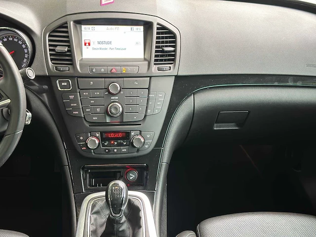 Opel - 2012 - insignia - hatchback - personenauto - afbeelding 10 van  11