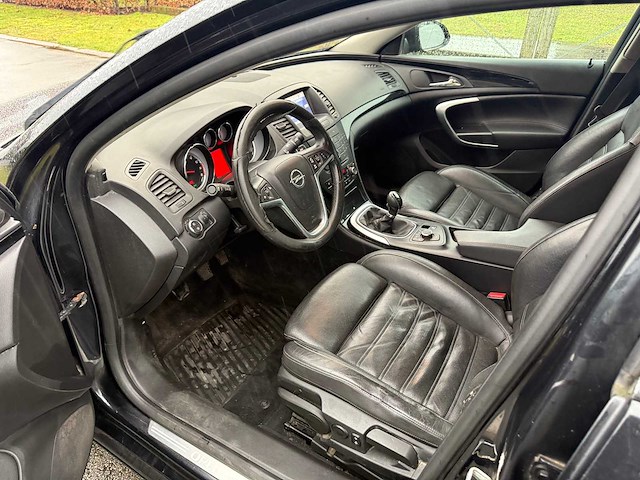 Opel - 2012 - insignia - personenauto - afbeelding 12 van  26