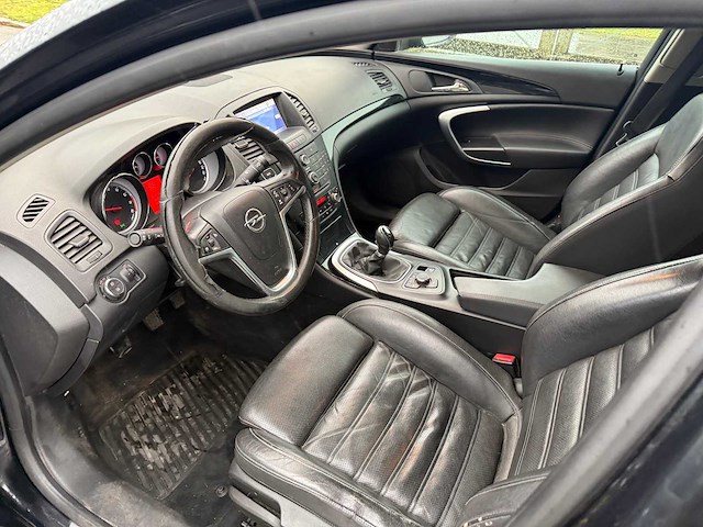 Opel - 2012 - insignia - personenauto - afbeelding 14 van  26