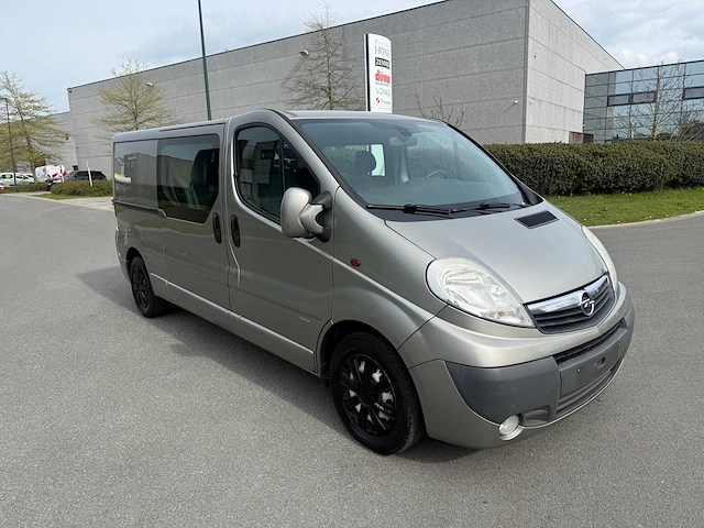 Opel - 2012 - vivaro - dubbel cabine - personenauto - afbeelding 33 van  34