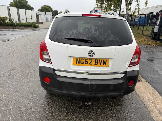 Opel - 2013 - antara - 4x4 - personenauto - afbeelding 18 van  18