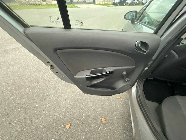 Opel - 2013 - corsa - sedan - personenauto - afbeelding 6 van  35