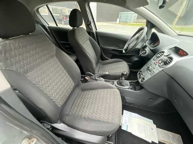 Opel - 2013 - corsa - sedan - personenauto - afbeelding 30 van  35