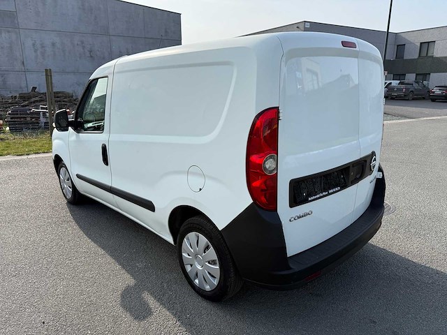 Opel - 2014 - combo - osmose systeem - personenauto - afbeelding 11 van  29