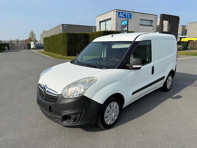 Opel - 2014 - combo - osmose systeem - personenauto - afbeelding 12 van  29