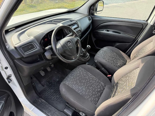 Opel - 2014 - combo - osmose systeem - personenauto - afbeelding 20 van  29