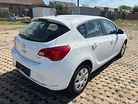 Opel - 2015 - astra - personenauto - afbeelding 4 van  24