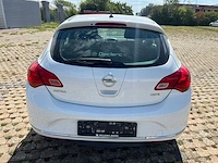Opel - 2015 - astra - personenauto - afbeelding 14 van  24
