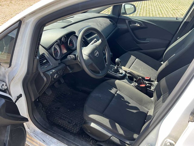 Opel - 2015 - astra - personenauto - afbeelding 5 van  24