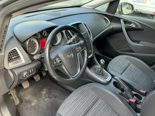 Opel - 2015 - astra sport - tourer - afbeelding 6 van  25