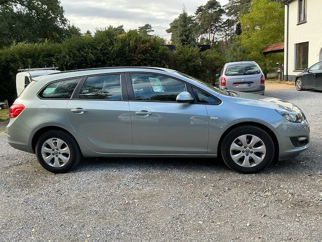 Opel - 2015 - astra sport - tourer - afbeelding 20 van  25