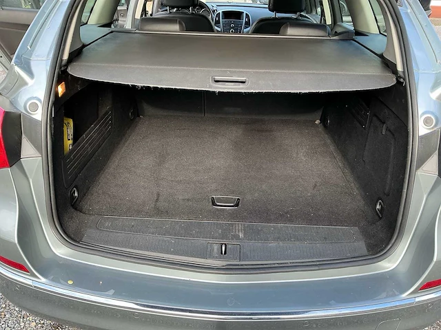 Opel - 2015 - astra sport - tourer - afbeelding 10 van  25