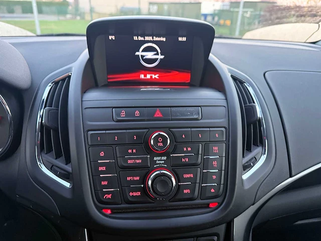 Opel - 2016 - zafira - - personenauto - afbeelding 13 van  27