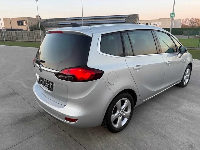 Opel - 2016 - zafira - - personenauto - afbeelding 17 van  27