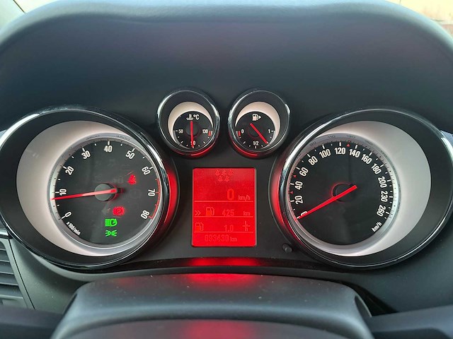 Opel - 2016 - zafira - personenauto - afbeelding 17 van  27