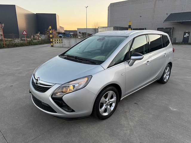 Opel - 2016 - zafira - personenauto - afbeelding 21 van  27